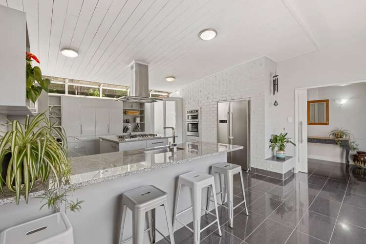 23 Boons Valley Road Waikawa_2