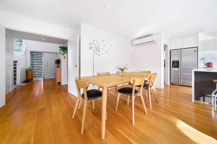 15 Forrest Hill Road Milford_9