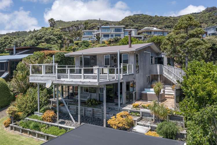 37 Rayner Road Piha_8