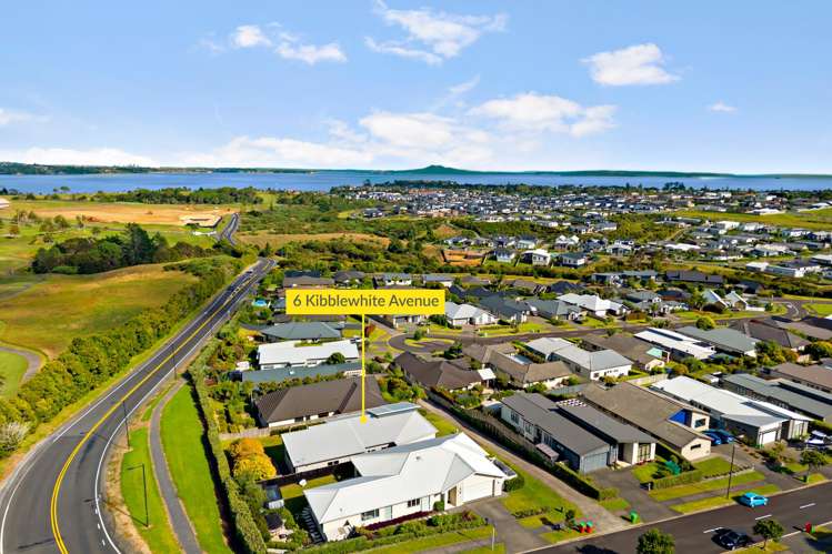 6 Kibblewhite Avenue Beachlands_35