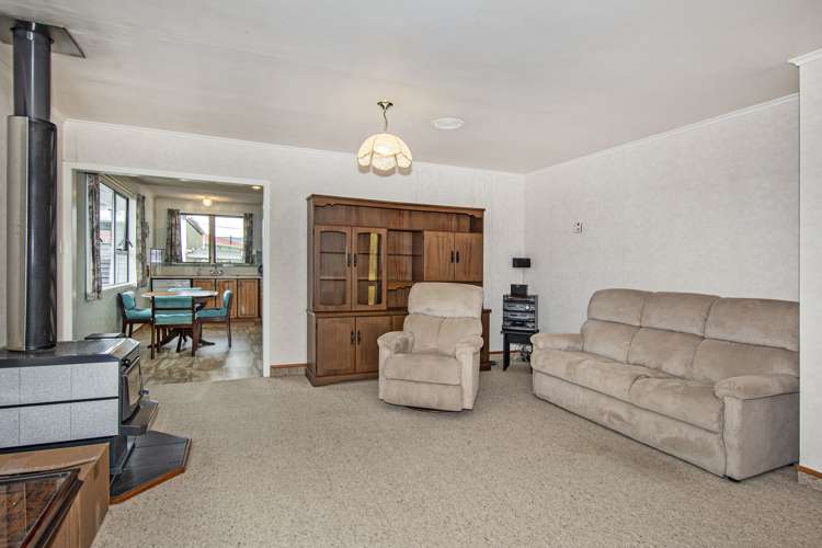 8 Cambridge Street Kamo_8