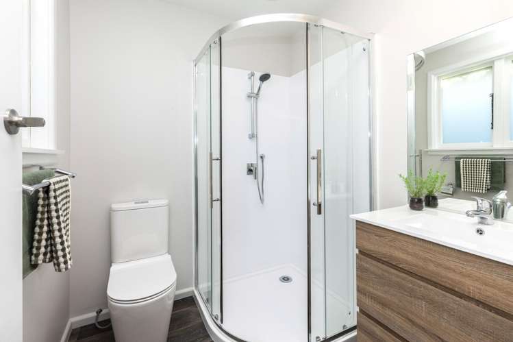 75 Stanbury Avenue Somerfield_8