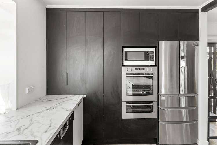 101 Hart Road Richmond_5