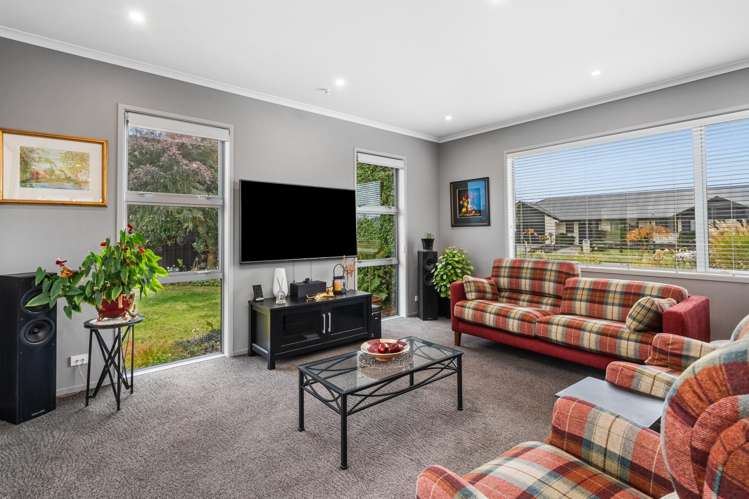 20 Sunline Avenue Lincoln_12