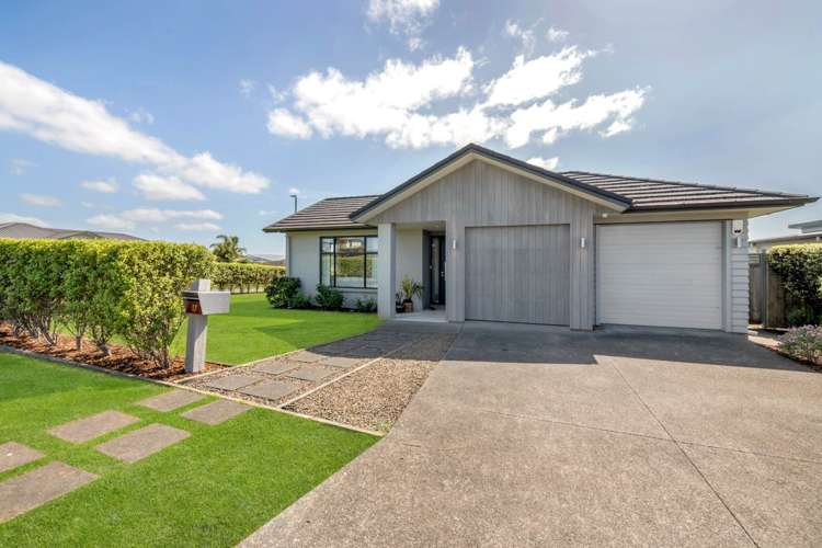 17 Doidge Street Beachlands_13