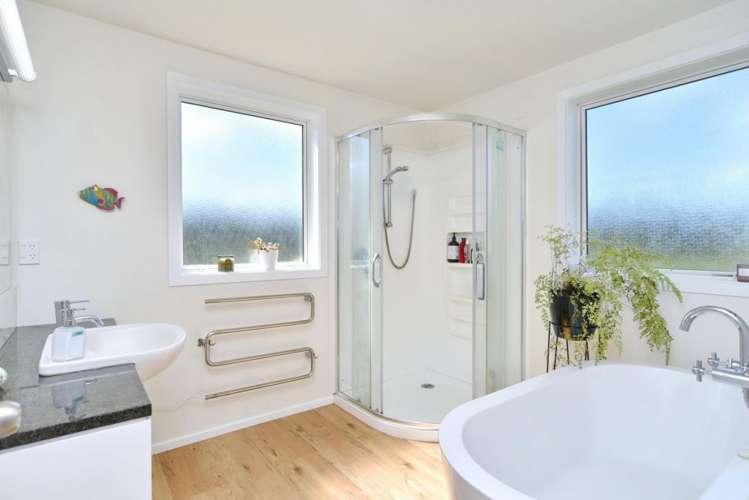 379 No 10 Road Swannanoa_30