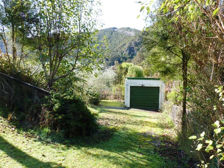 67 Village Loop Road Waipori Falls_1