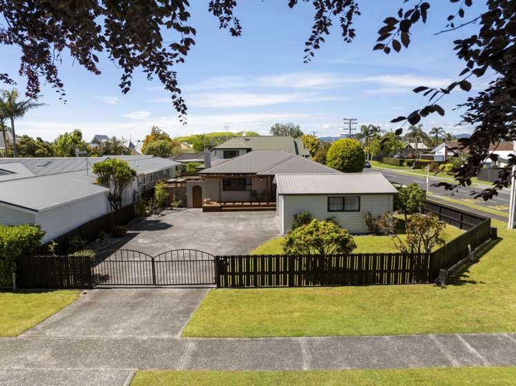 58 Kings Avenue Matua_25