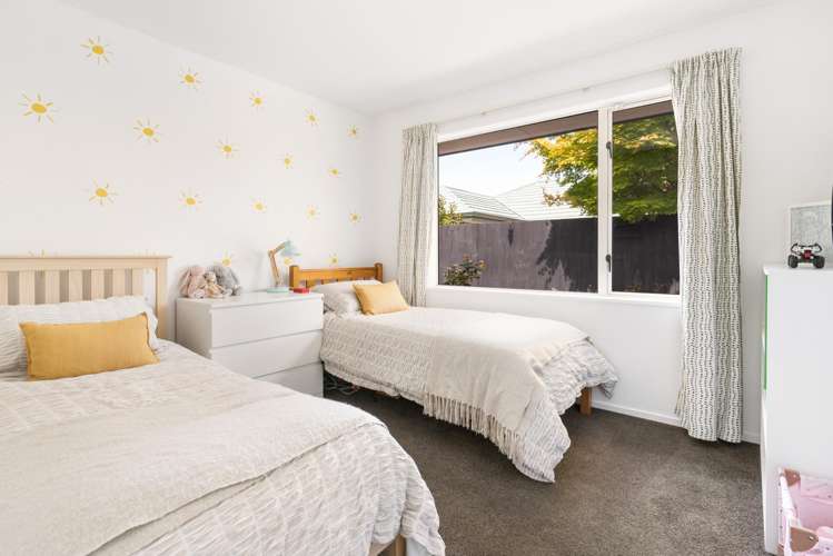 3 Nina Lane Somerfield_7