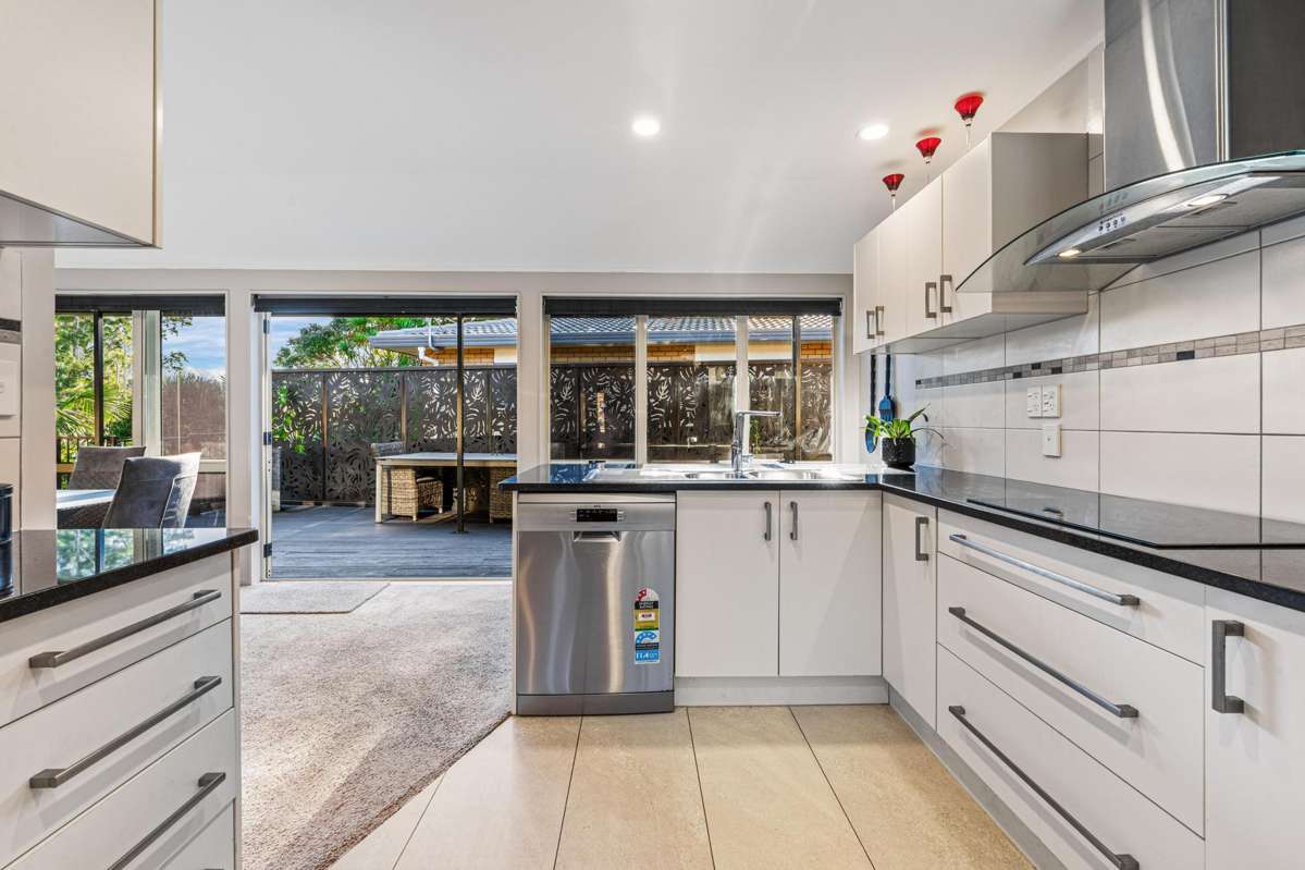129b Parrs Cross Road_3