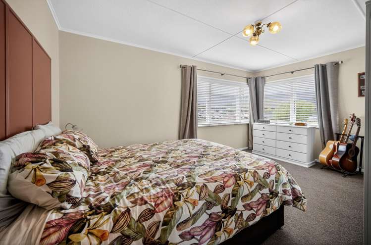 25 Croucher Street Richmond_10