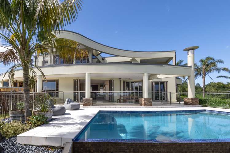 601 Redoubt Road Flat Bush_32