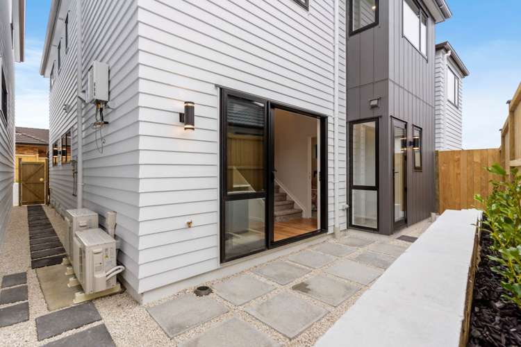 34b Edendale Road Somerville_25