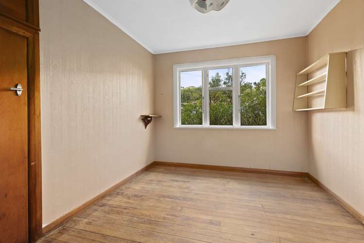 34 Raroa Terrace Tawa_8