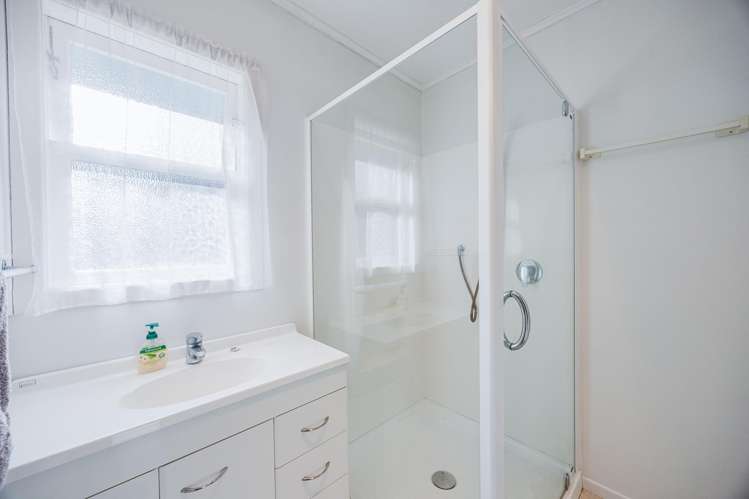 116 Kervil Avenue Te Atatu Peninsula_14