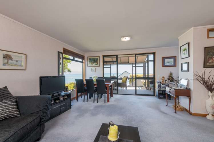 1/22 Ledbury Road Atawhai_2