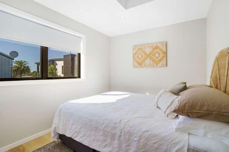 103 Beach Road Whangamata_19