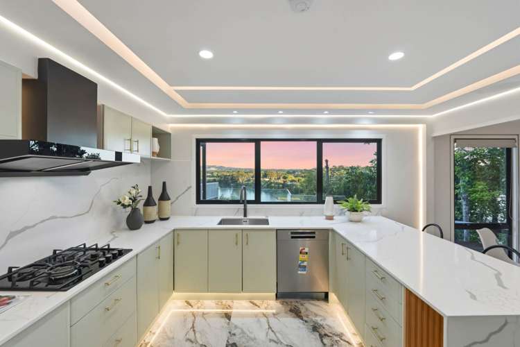 45 Pohutukawa Avenue Shelly Park_11