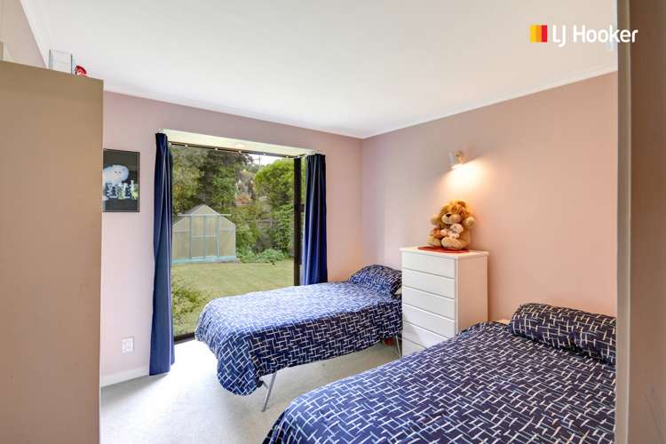 35 Roy Crescent Concord_12