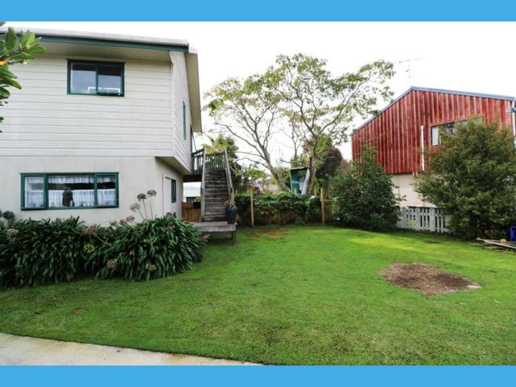 115 Everitt Crescent Whangamata_25