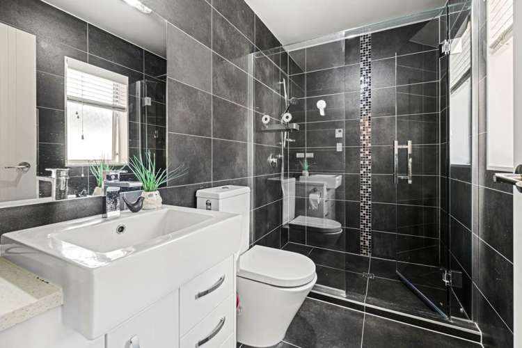 22 Killarney Drive Flat Bush_20