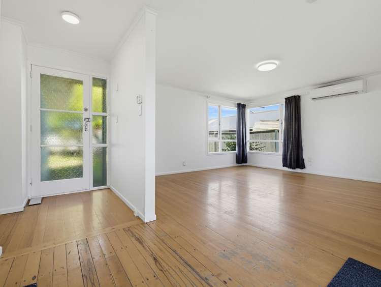 6 Clouston Crescent_5