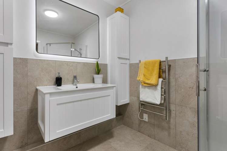 12 Kentia Way Somerville_15