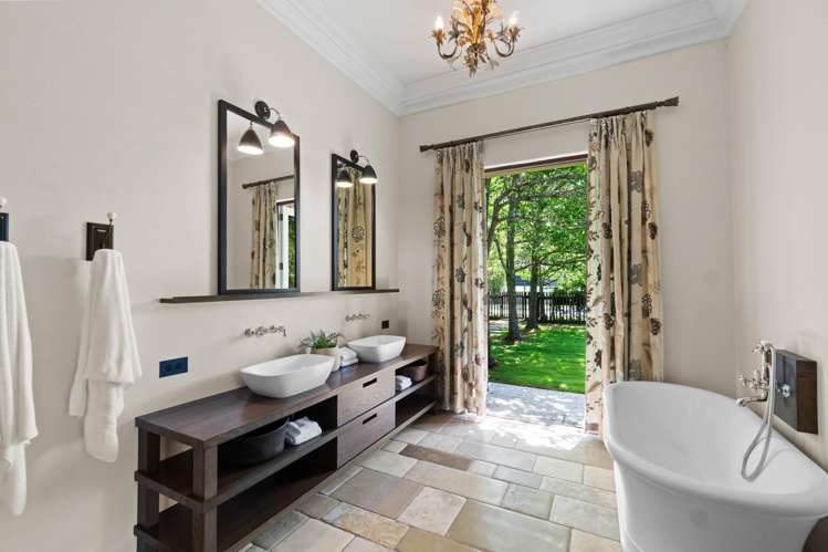 184 North Road Clevedon_31