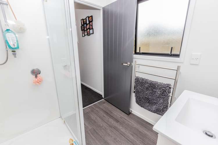 303b Marsden Road Kaiata_10