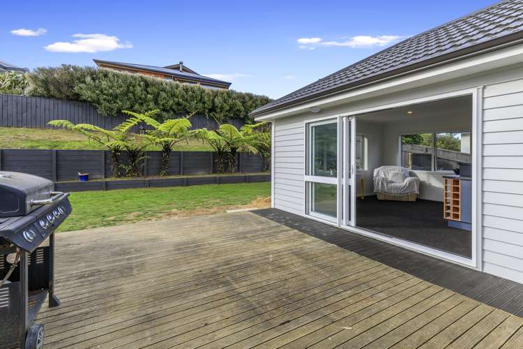 85 Redvers Drive Belmont_11