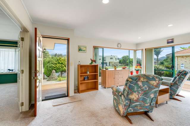 109 Everitt Crescent Whangamatā_4