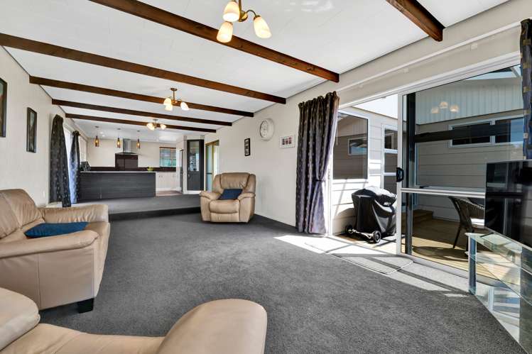 9 Saint Ives Grove Whalers Gate_6