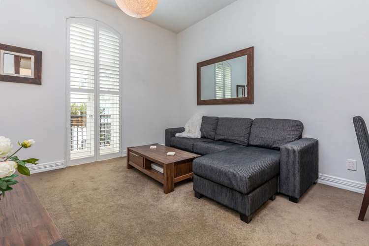 2h/7 Emily Place Auckland Central_5