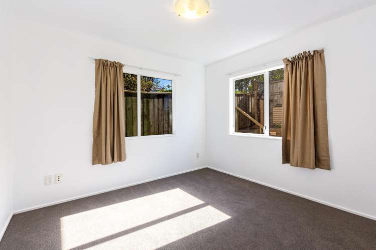 25 Hall Street Newtown_11