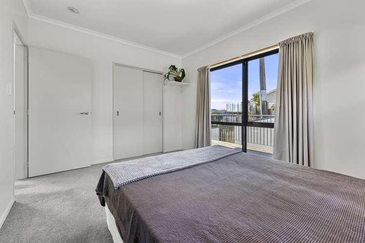 25i Violet Street Raglan_13