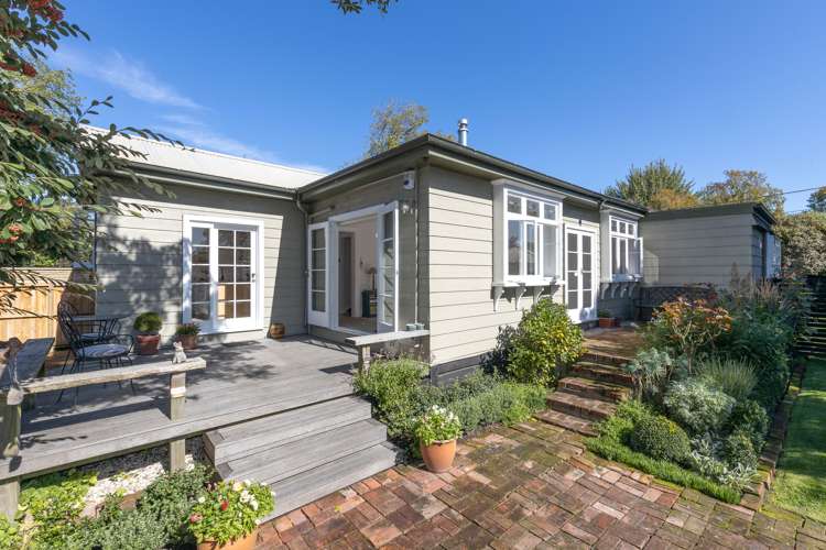 11 Aynsley Terrace Hillsborough_15