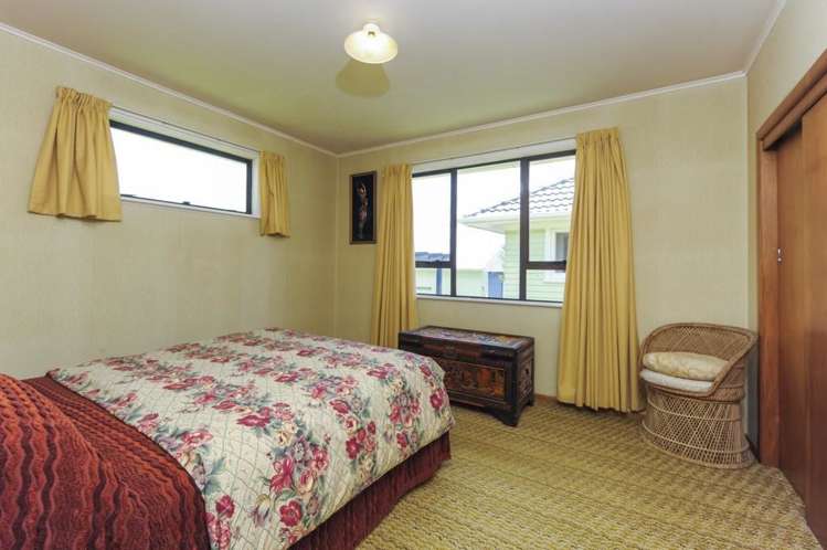 24 Montmere Avenue Te Atatu Peninsula_14