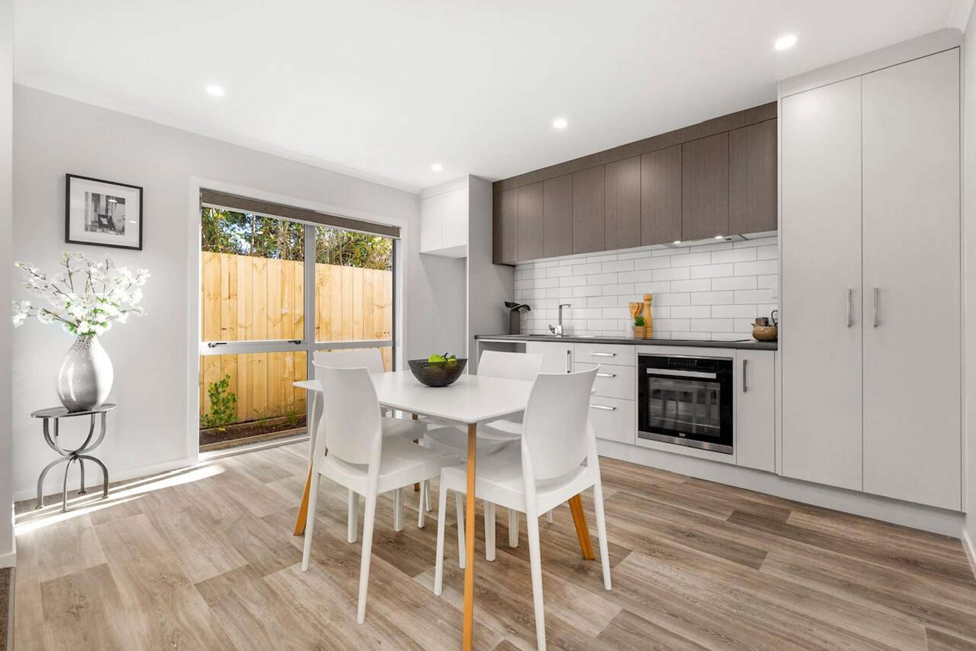 2/10 Gazeley Avenue Silverdale_0