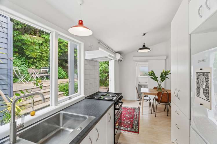 12 Hawkhurst Road Lyttelton_8