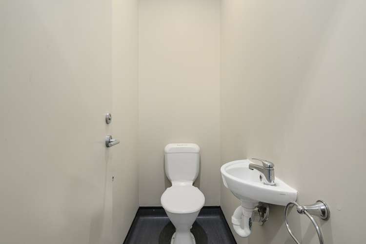 1a/27 Hanson Street Mount Cook_7