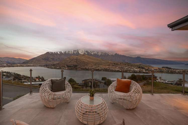 3 Annes Way, Hylton Heights Queenstown_0