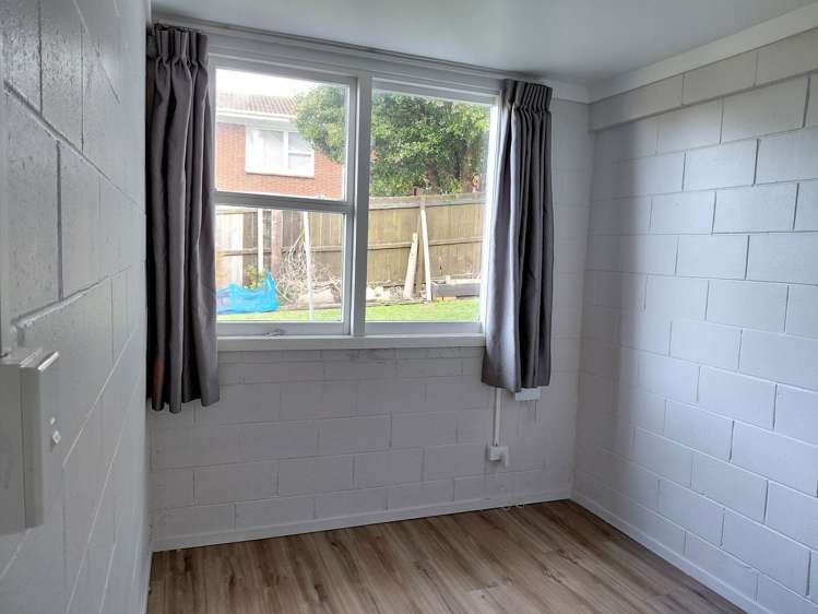 2/38 McRae Road Mount Wellington_13