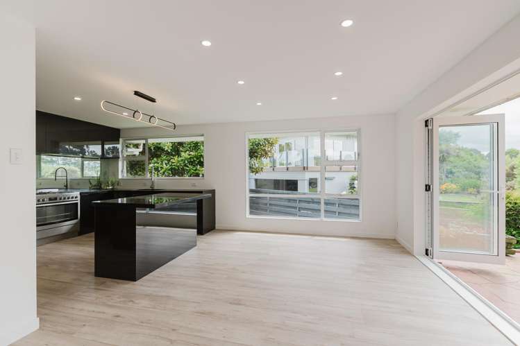 8 Sharon Place Awapuni_4