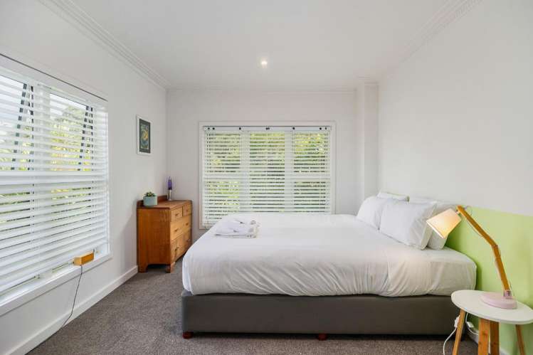 11 Westbourne Road Murrays Bay_9