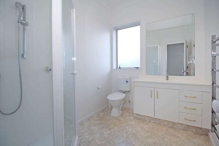 43 Rochester Crescent Somerville_12