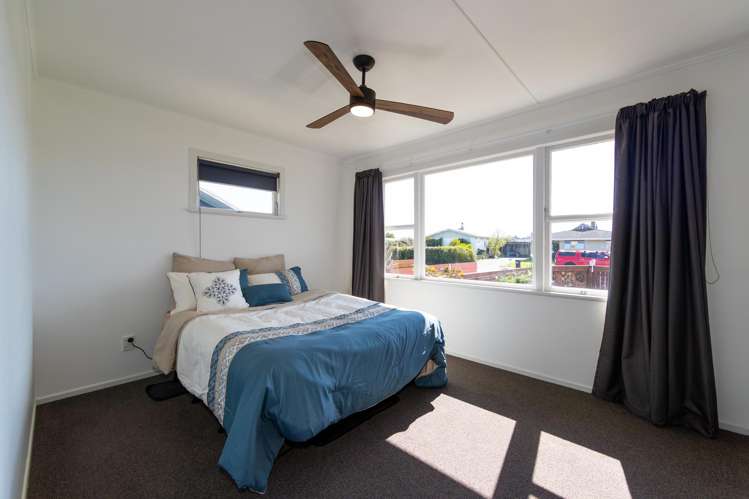 17 Folkestone Drive Flaxmere_8