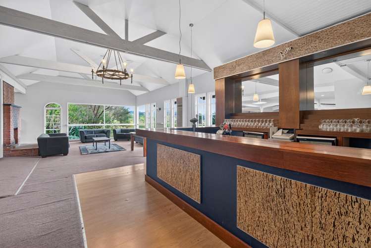 182 Paekakariki Hill Road Pāuatahanui_24