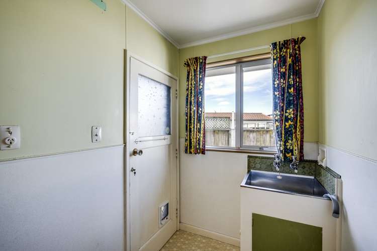 5 Elliott Street Taradale_15