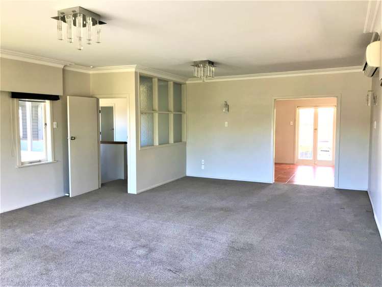 4 Jaemont Avenue Te Atatu South_6