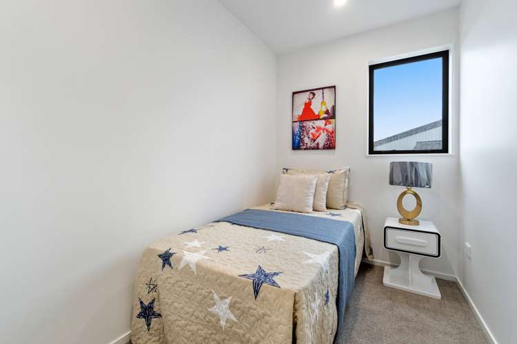 33b Crestview Rise Papakura_11